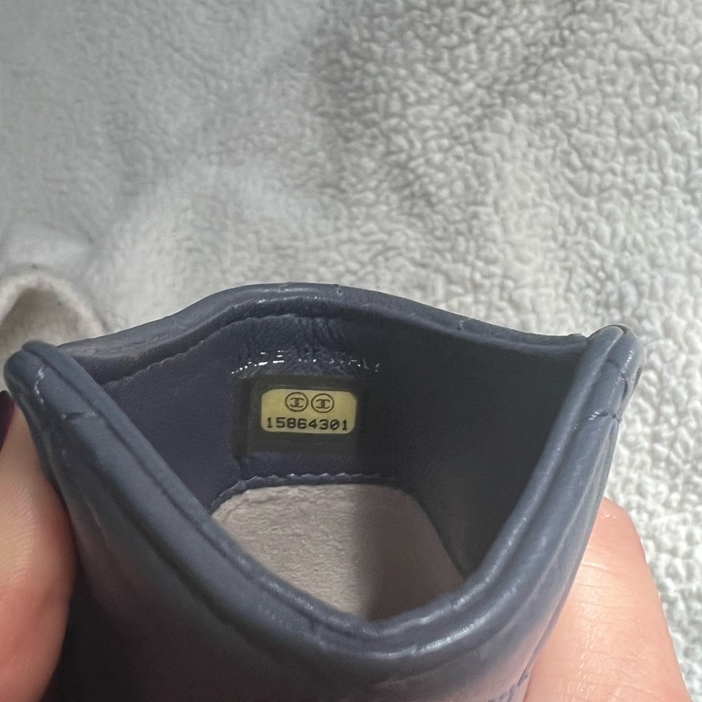 CHANEL phone holder - Picture 6 of 8